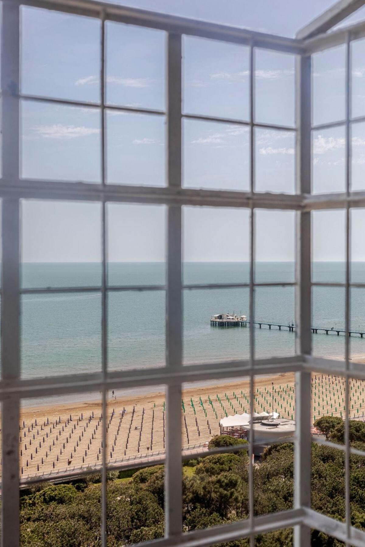 Apartament Skyline Lignano Lignano Sabbiadoro Zewnętrze zdjęcie